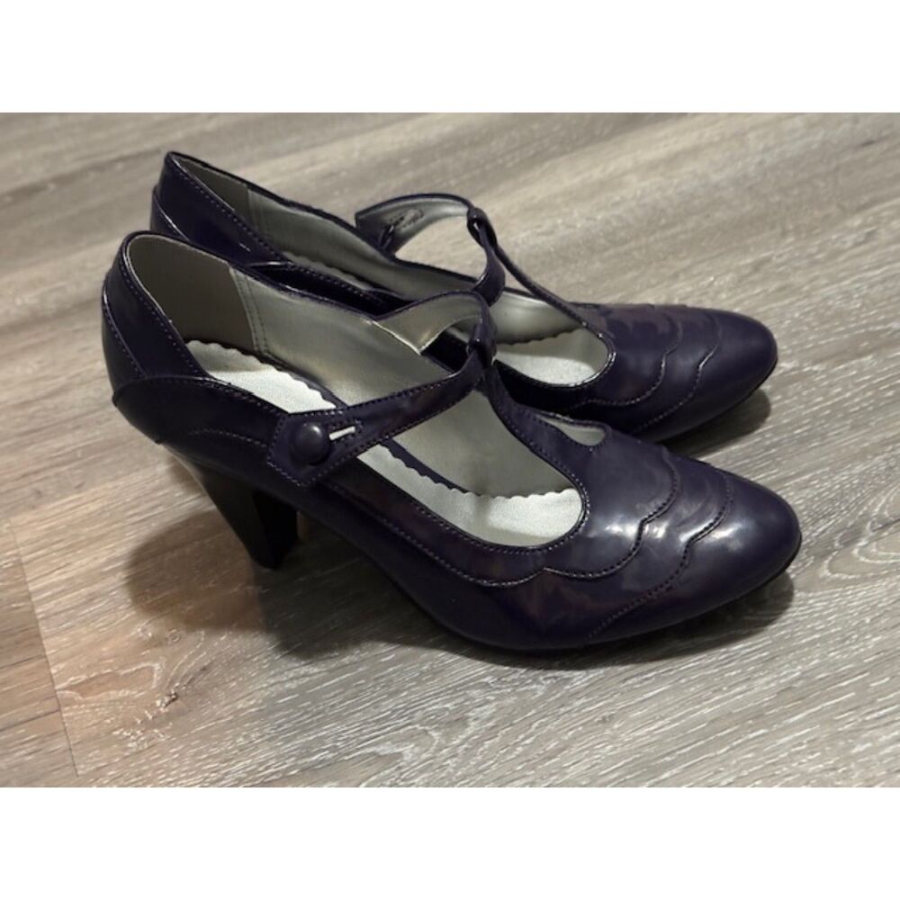 XAPPEAL Strappy Block Heel Buckle Purple Women's Shoes Size 10